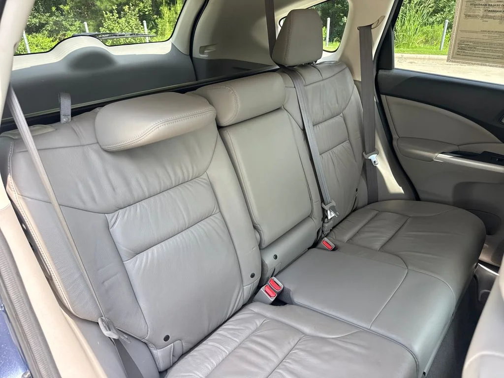 Used 2014 Twilight Blue Metallic Honda EX-L image 33