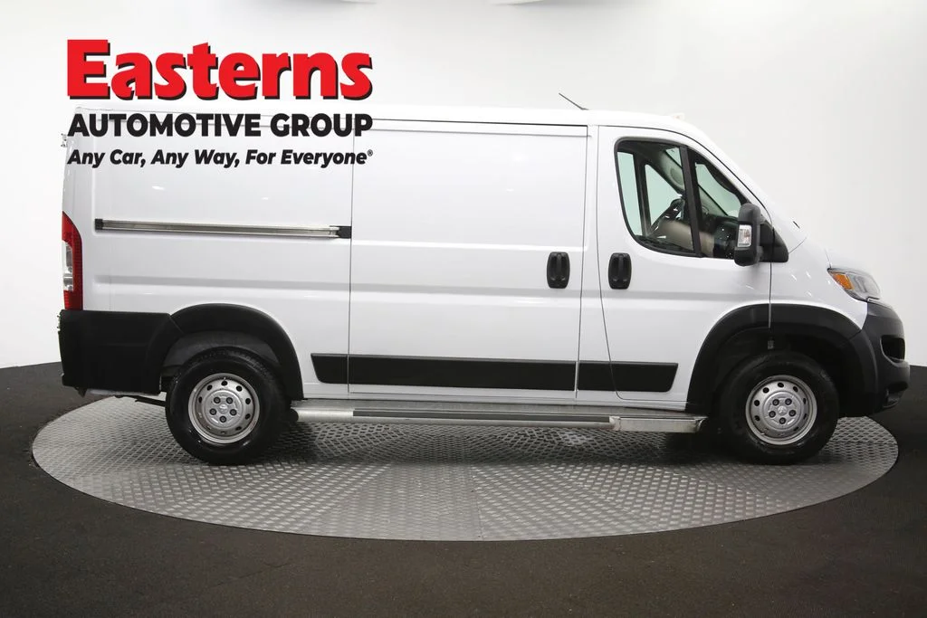 Used 2023 White Ram Base image 42