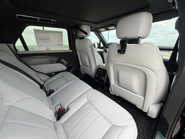 New 2026 Santorini Black Land Rover SE image 17