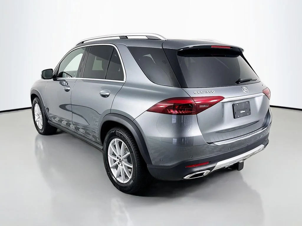 Used 2026 Selenite Gray Metallic Mercedes-Benz GLE 350 image 3