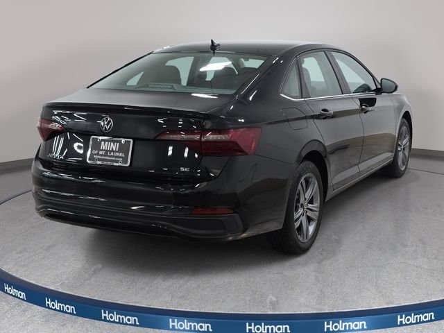 Used 2023 Black Volkswagen 1.5T SE image 6