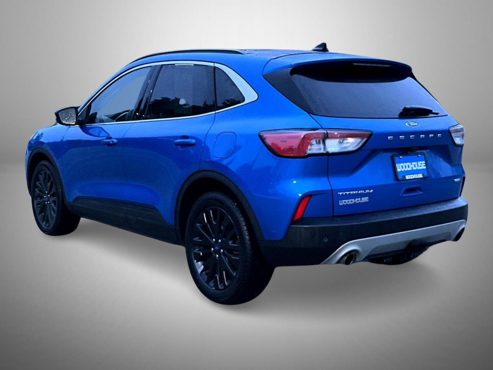 Used 2020 Blue Ford Titanium image 7