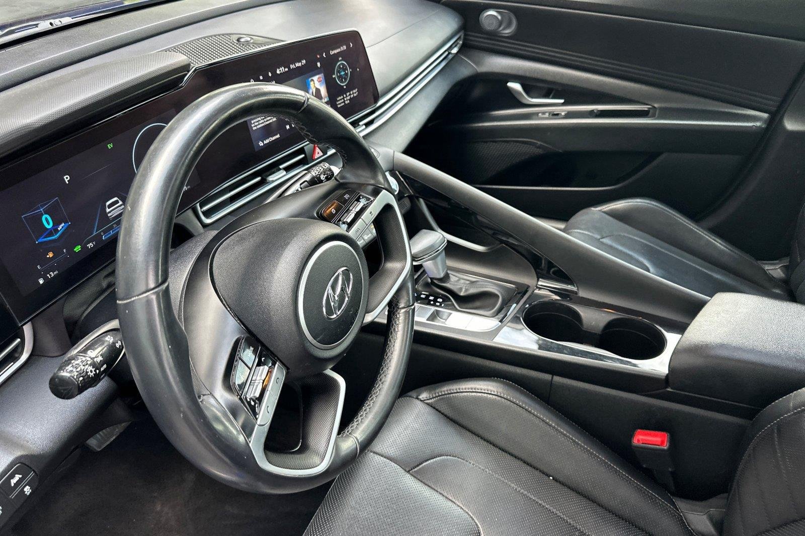 Used 2023 Intense Blue Hyundai Limited image 9