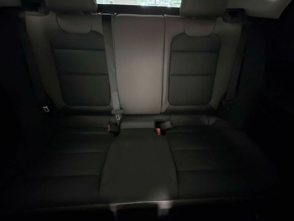 New 2026 Mosaic Black Metallic Chevrolet ACTIV image 30
