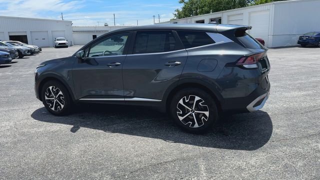 Used 2023 Gray Kia EX image 7