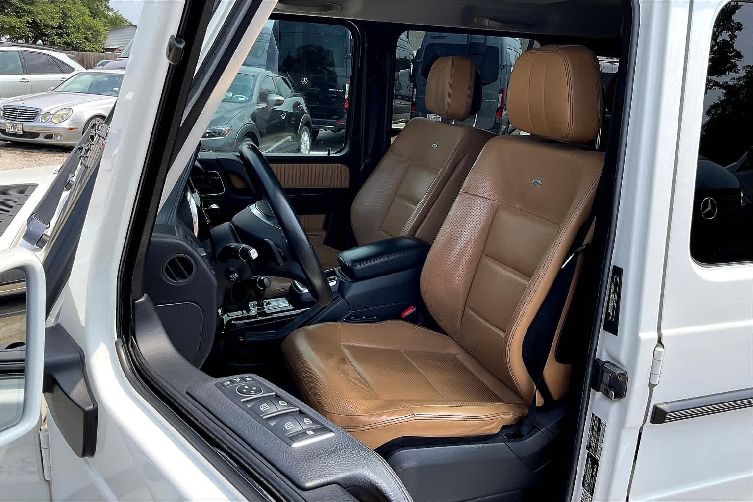 Used 2018 Polar White Mercedes-Benz G 550 image 9