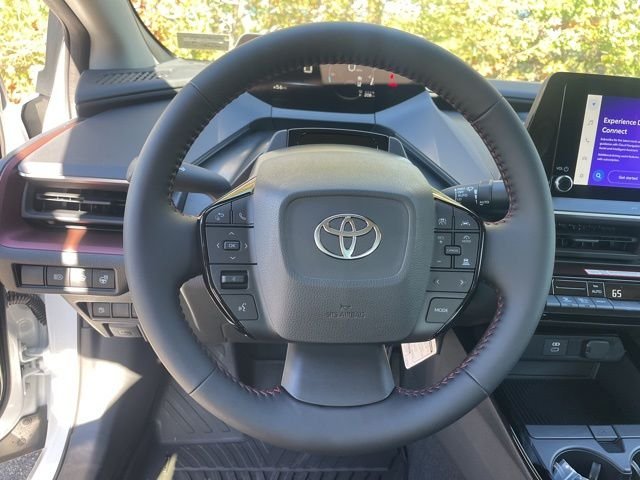 New 2026 Wind Chill Pearl <sup>1</sup> Toyota  SE image 19