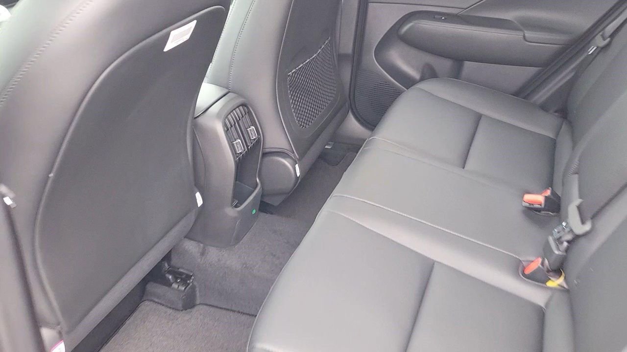 New 2026 Atlas White Hyundai SEL Premium AWD image 22