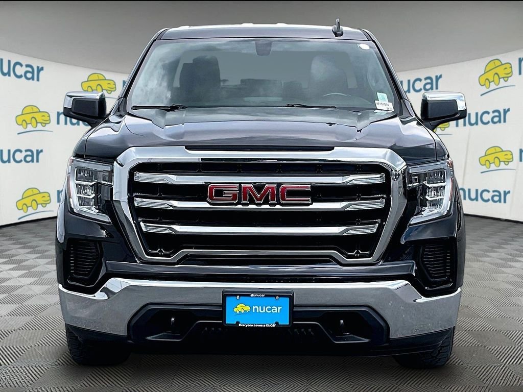 Used 2019 Black GMC SLE image 2