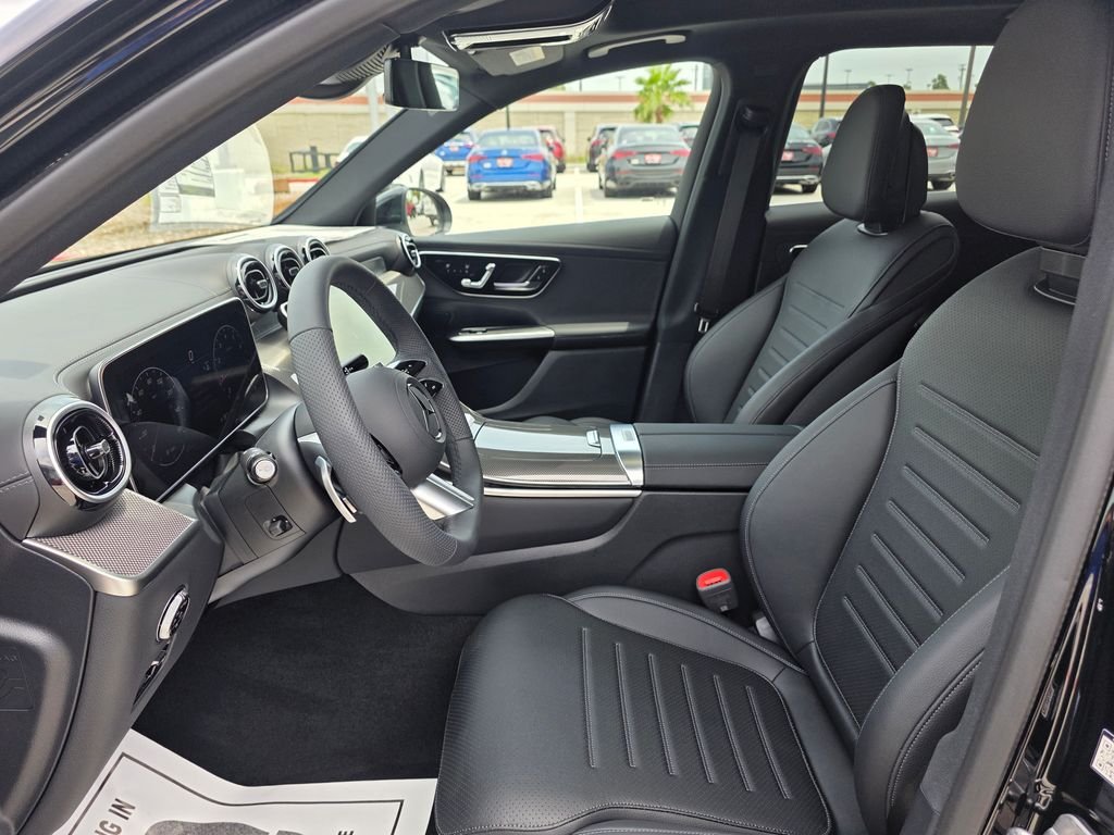 New 2026 Black Mercedes-Benz GLC 300 image 13