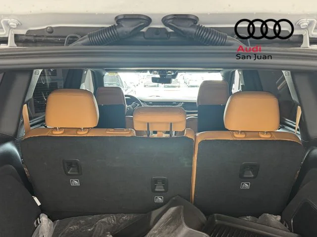 Used 2023 White Jeep Summit image 12