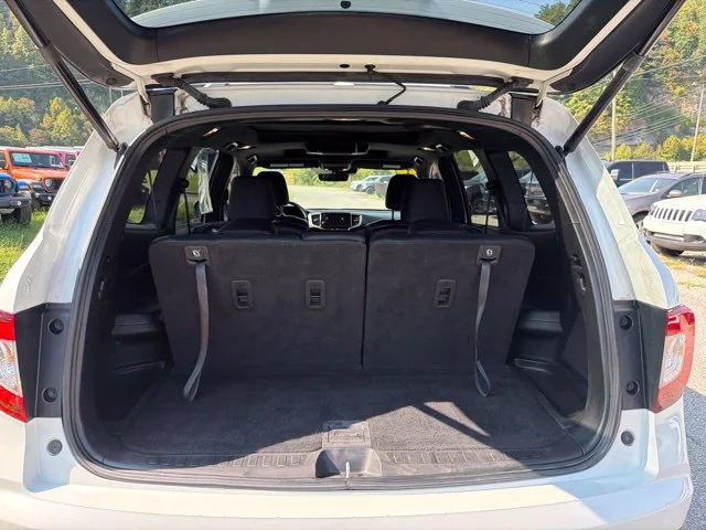 Used 2022 White Honda Black Edition image 23