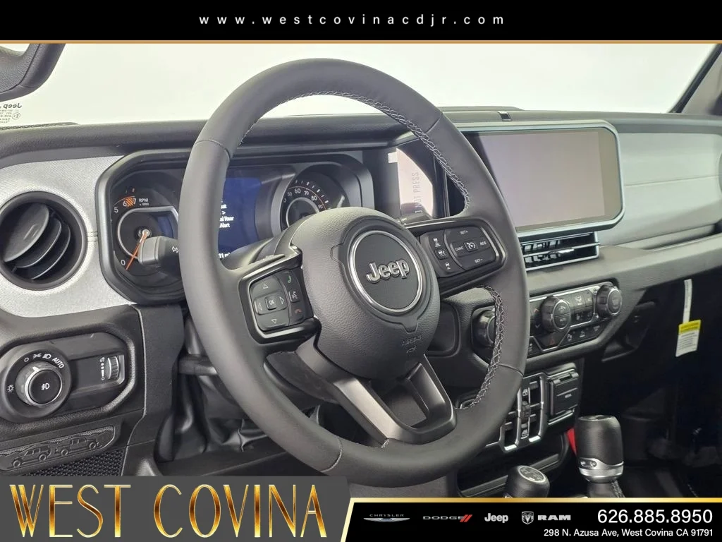 New 2025 Black Clear-Coat Exterior Paint Jeep Sport S image 17