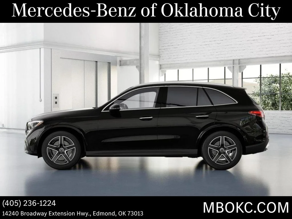 Used 2026 Black Mercedes-Benz GLC 300 image 35