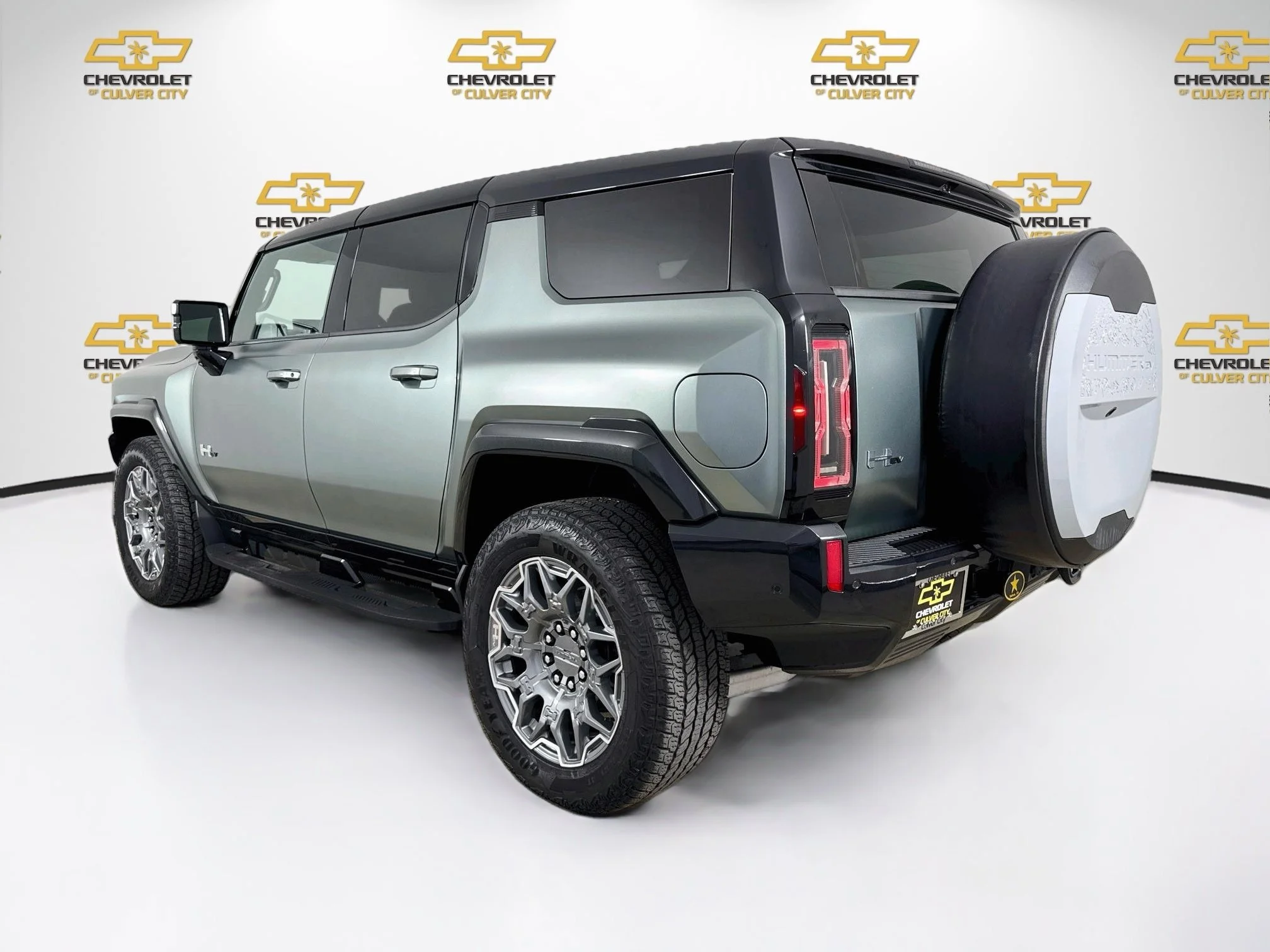 Used 2024 Moonshot Green Matte GMC 3X image 6