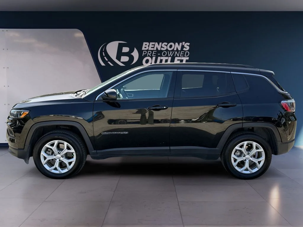 Used 2024 Black Jeep Latitude image 2