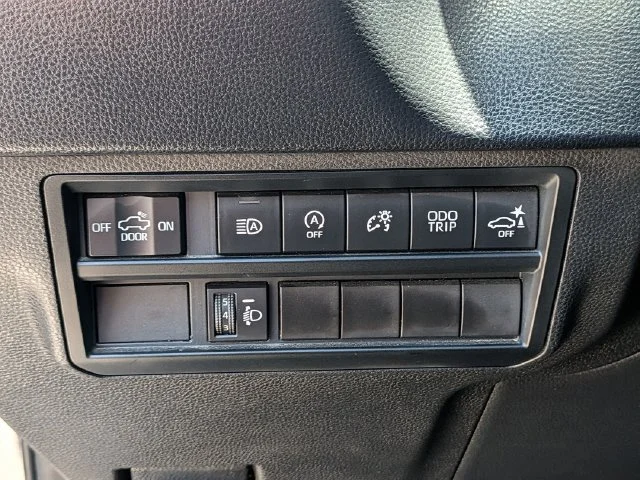 Used 2023 Gray Toyota SR5 image 18