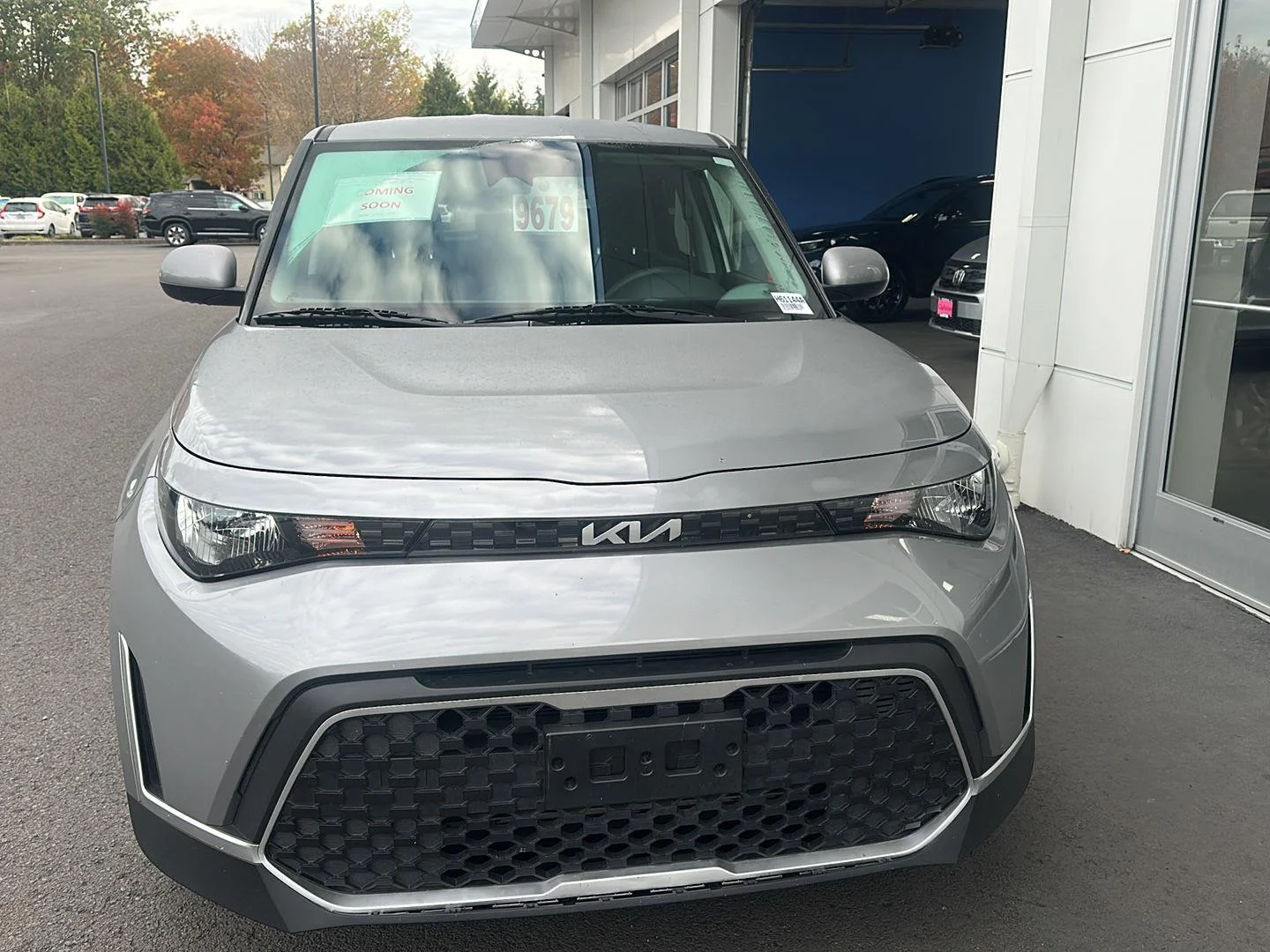 Used 2023 Steel Gray Kia LX image 7