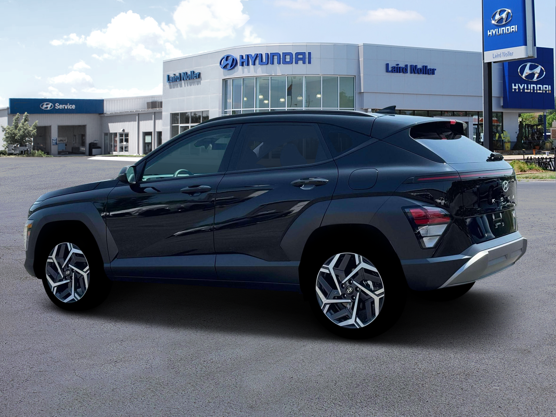 View vehicle photo 4