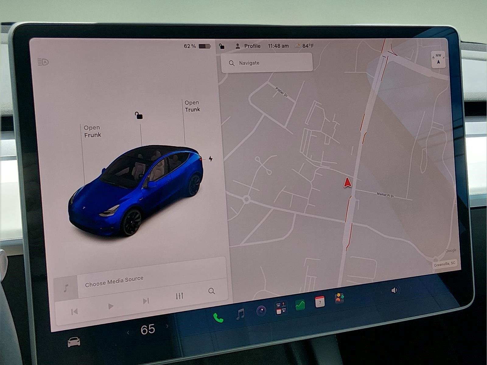 Used 2021  Tesla Long Range image 24