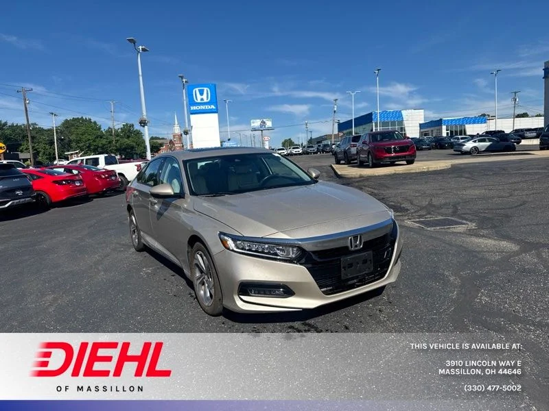 Used 2020  Honda EX-L image 1