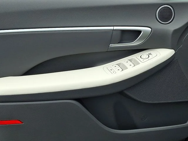 New 2026 Gray Hyundai SEL Sport image 9