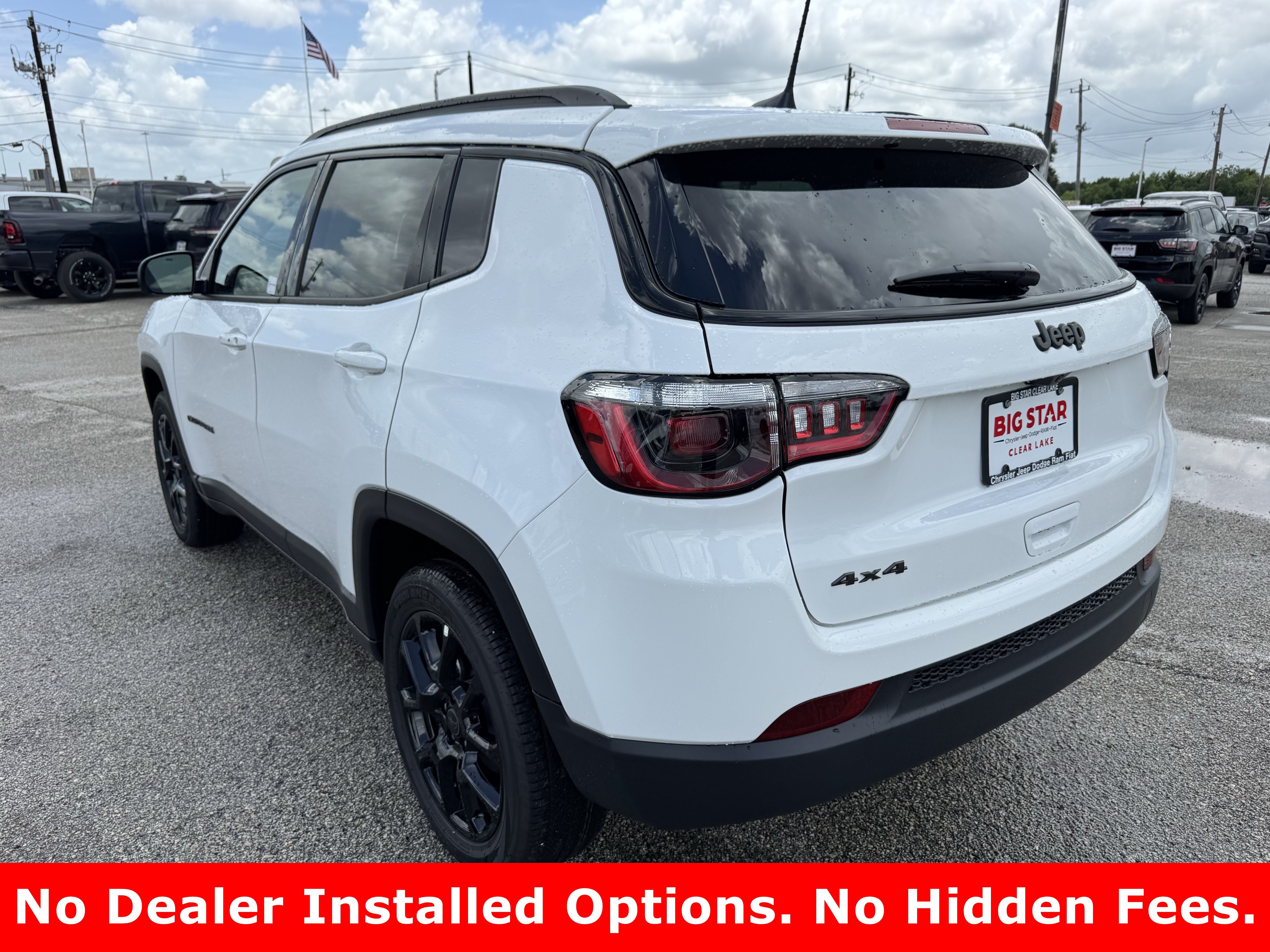 New 2026 Bright White Clear-Coat Exterior Paint Jeep Latitude Altitude image 5