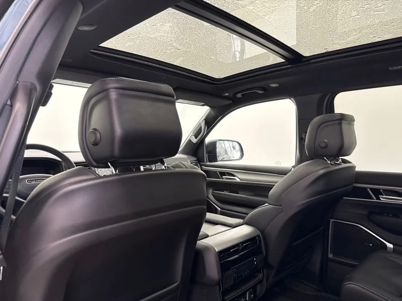 2026 Jeep Grand Wagoneer Upland - Photo 16