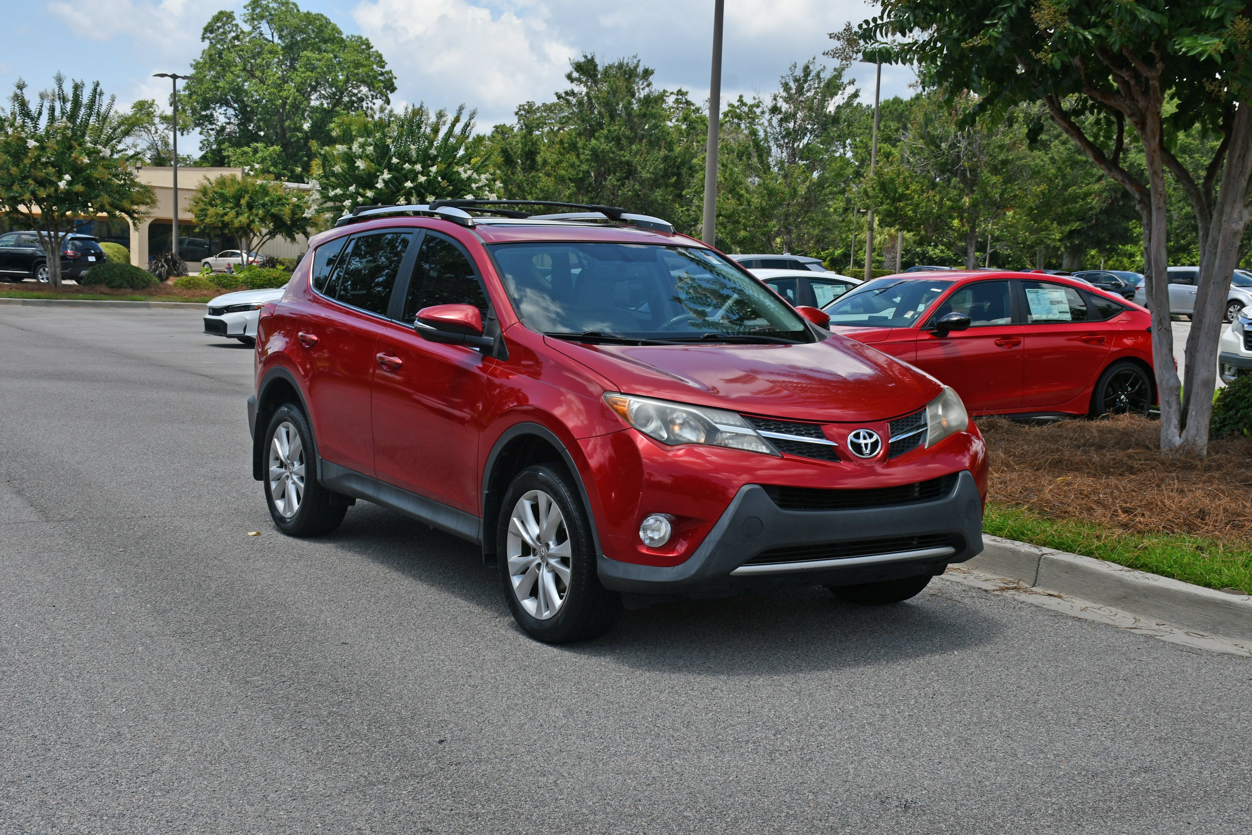 Used 2015 Red Toyota Limited image 5