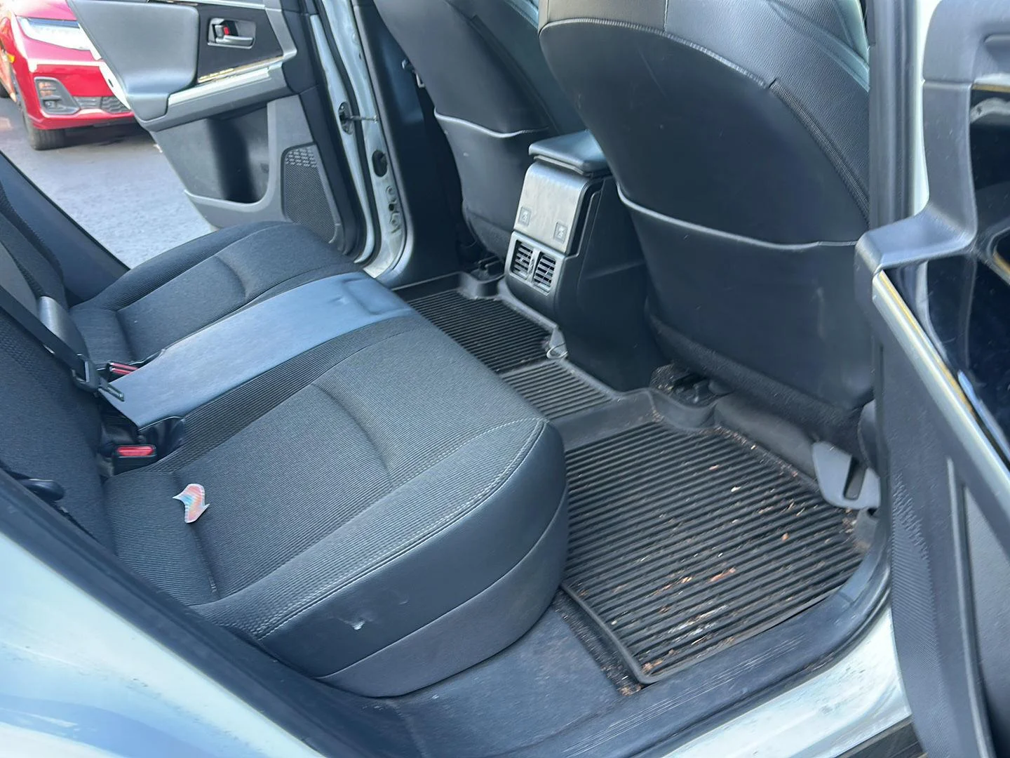 Used 2024 Wind Chill Pearl Toyota XLE image 13