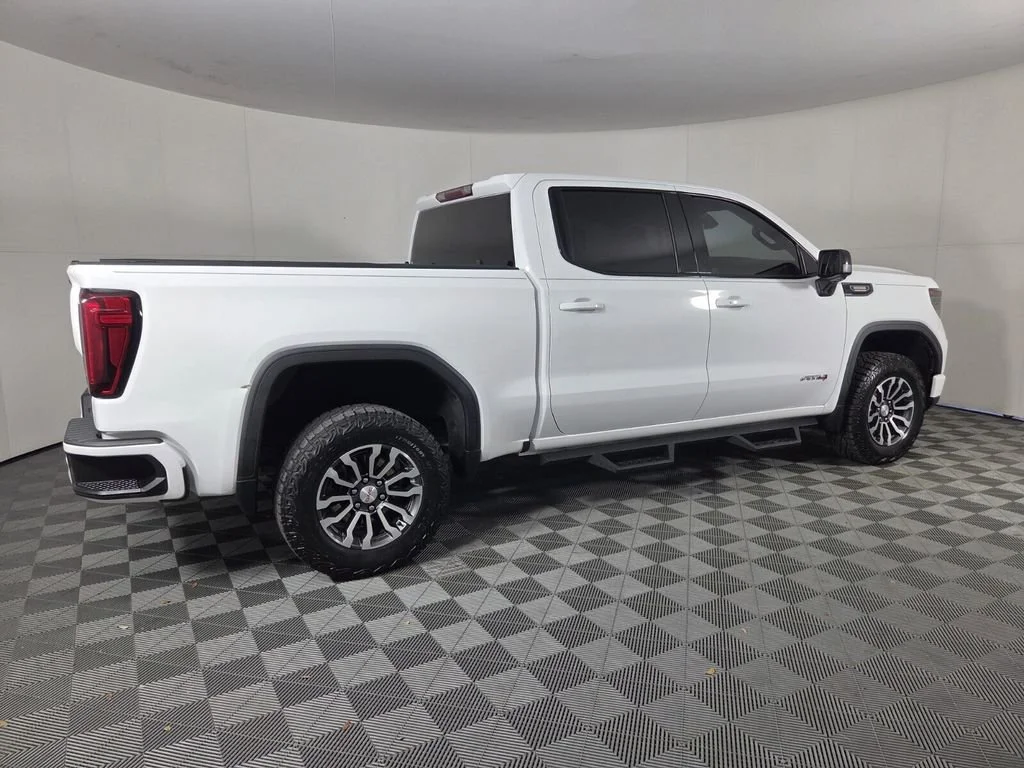 Used 2023 Summit White GMC AT4 image 5
