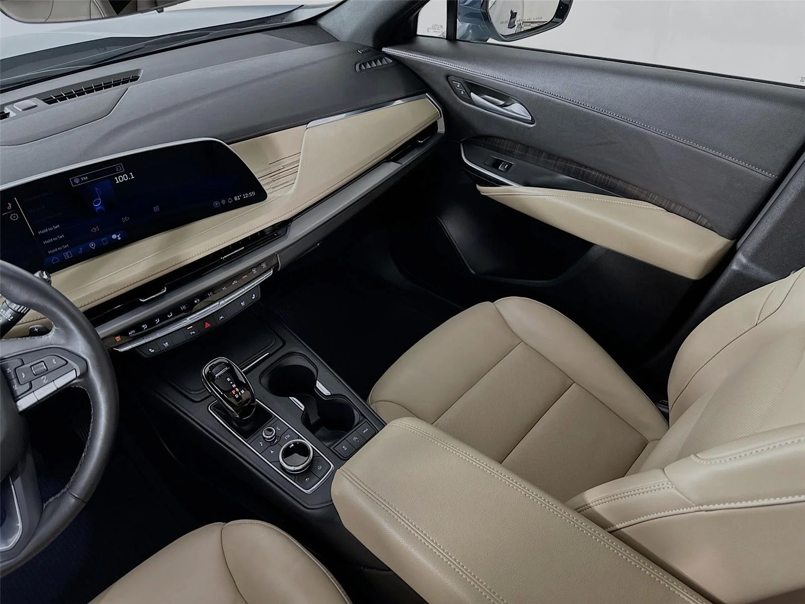2024 Cadillac XT4 Premium Luxury - Photo 24