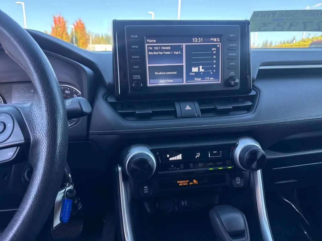 Certified Used 2019 Silver Toyota LE image 26
