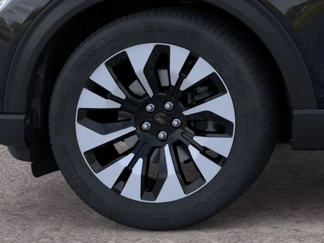 New 2026 Black Ford Platinum image 19