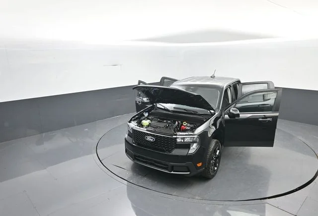 New 2026 Shadow Black Ford XLT image 35