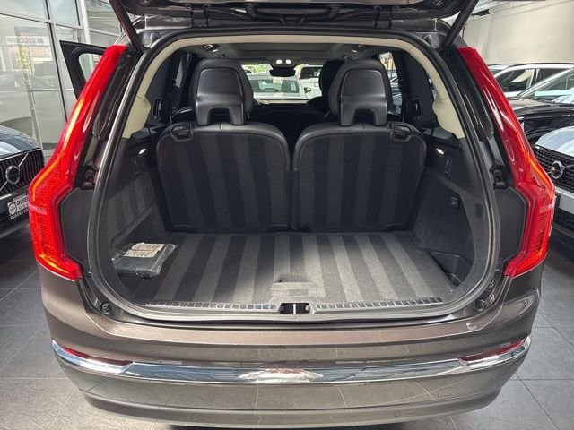 Used 2023 Gray Volvo Ultimate image 10