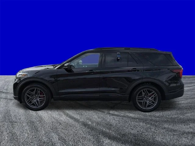 New 2026 Agate Black Metallic Ford ST image 7