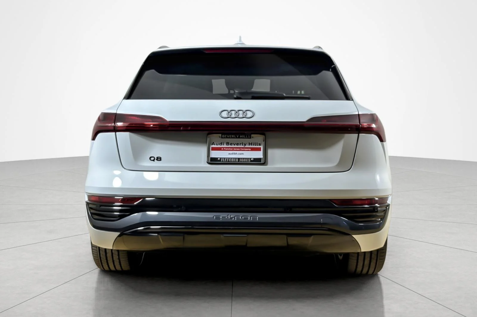 Used 2024 Glacier White Metallic Audi Premium Plus quattro image 4