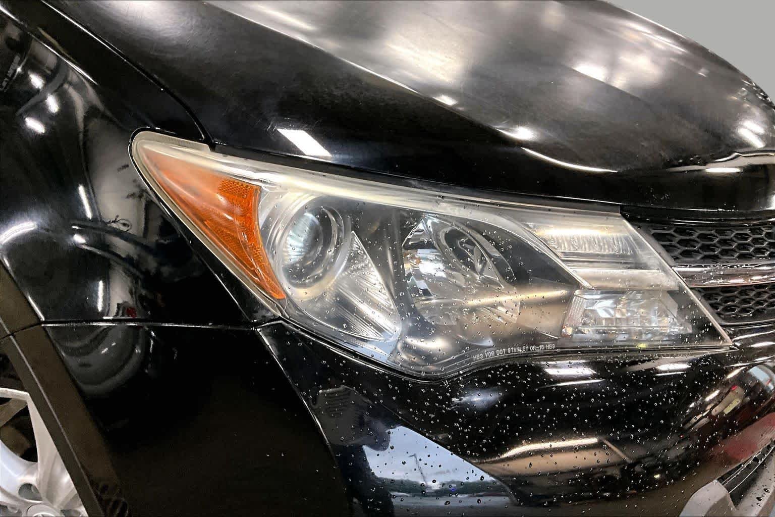 Used 2015 Black Toyota Limited image 26