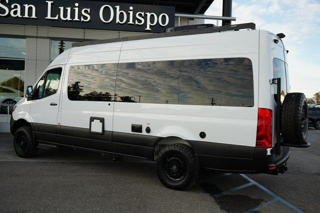 Used 2023 White Mercedes-Benz Cargo 170 WB image 4
