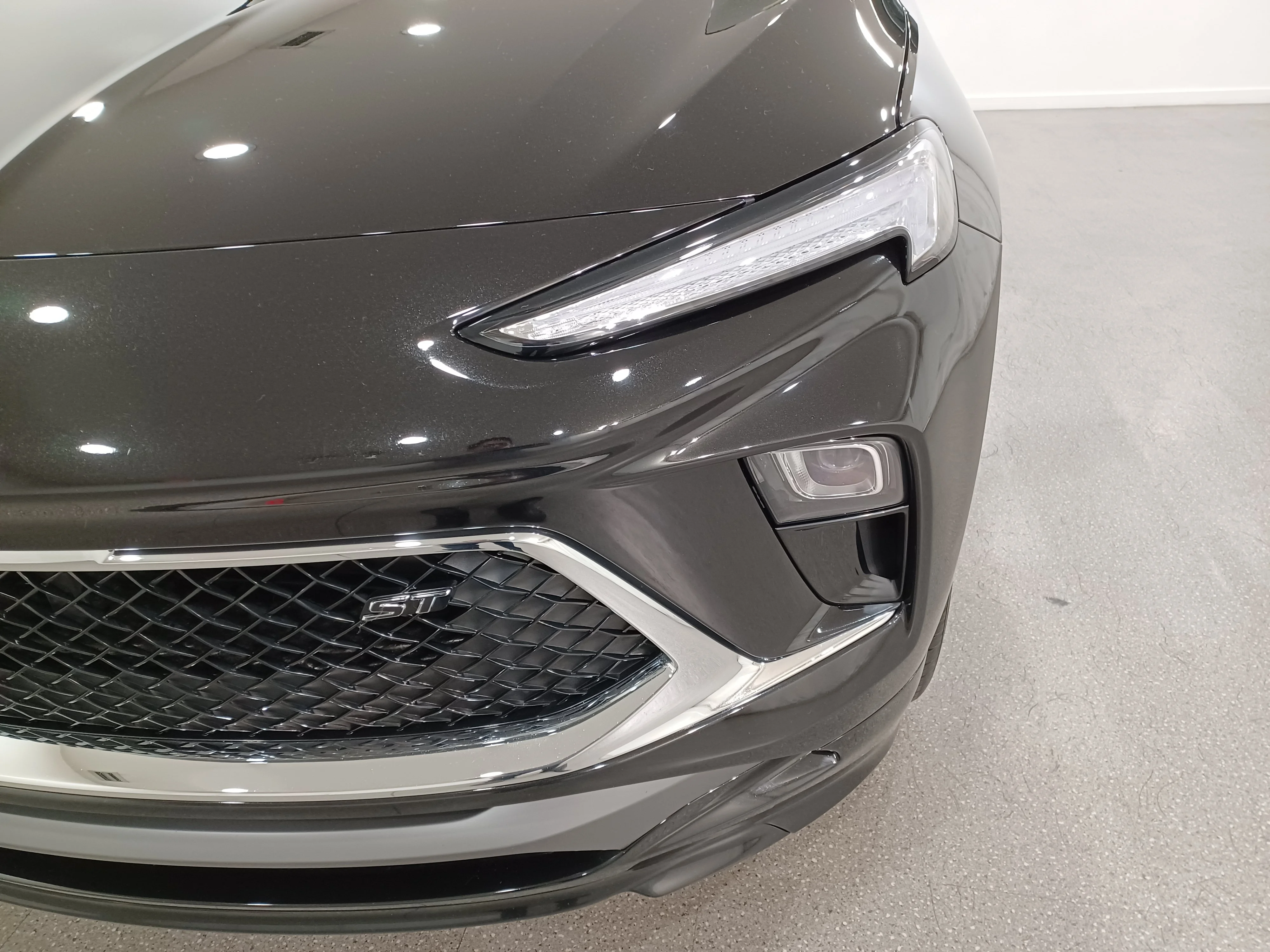 Certified Used 2024 Ebony Twilight Metallic Buick Sport Touring AWD*Adaptive Cruise | Remote Start | Htd Leather | Htd Wheel | Blind Spot Detection image 5
