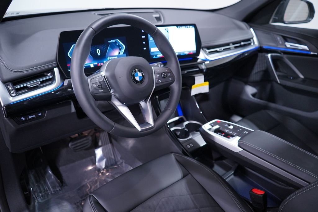New 2026 Jet Black BMW xDrive28i image 6