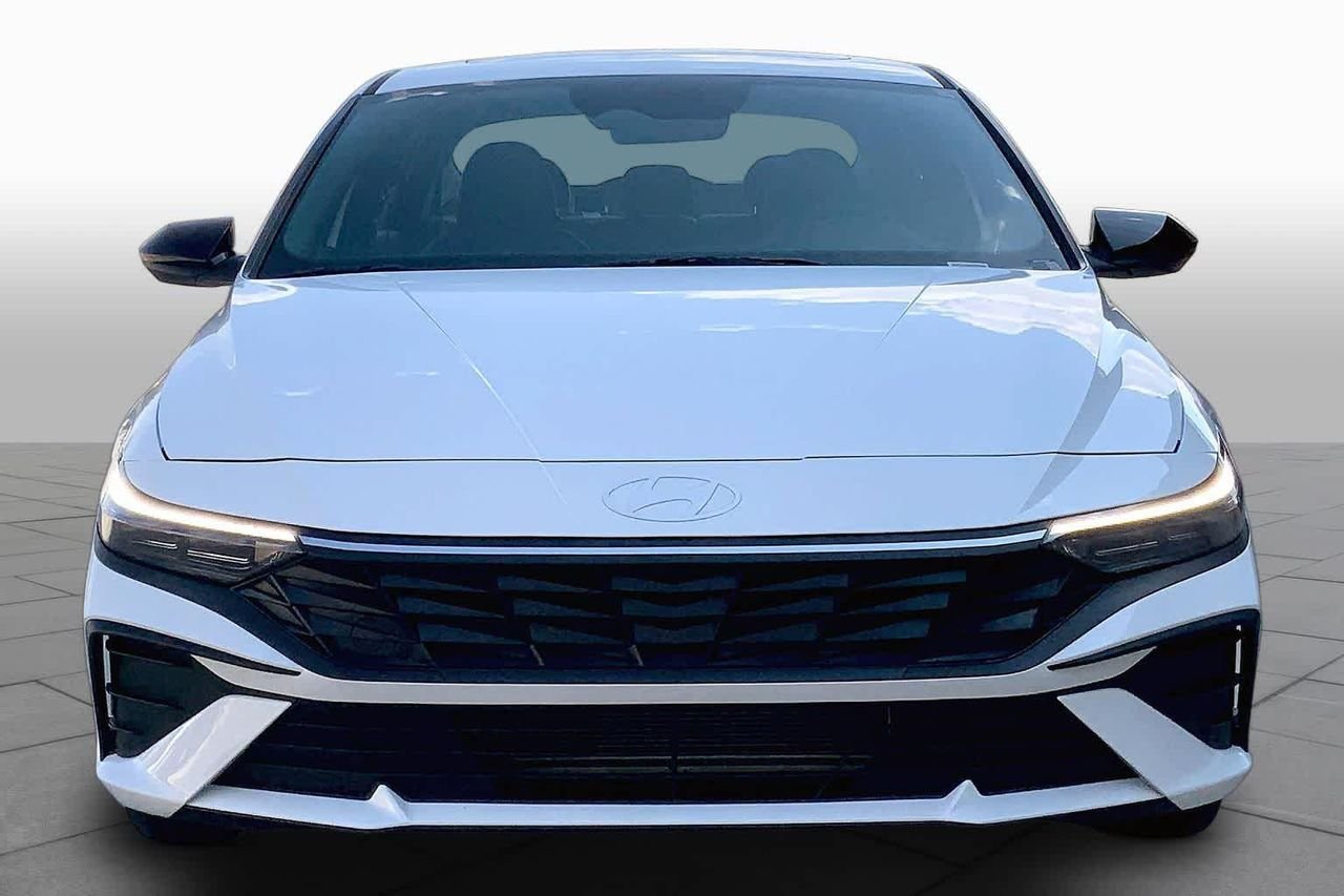 New 2026 Serenity White Hyundai SEL Sport Plus image 3