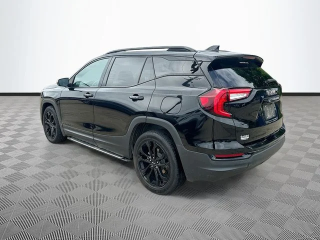 Used 2022 Black GMC SLT image 5