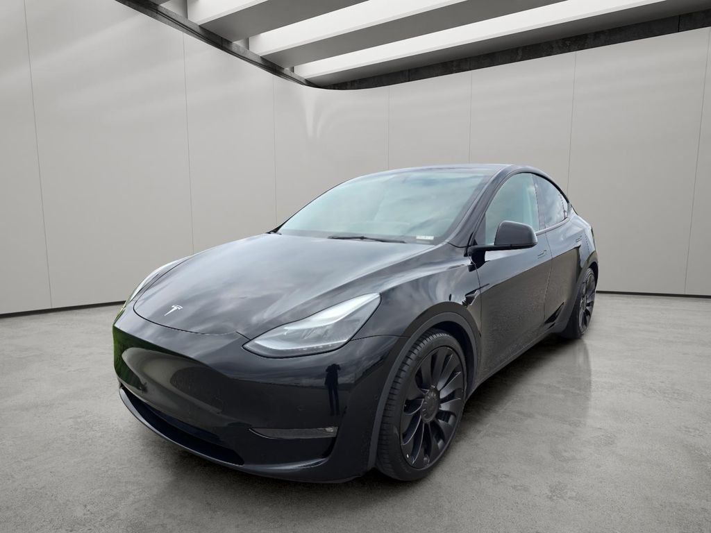 2022 Tesla Model Y Performance Dual Motor All-Wheel Drive's photo
