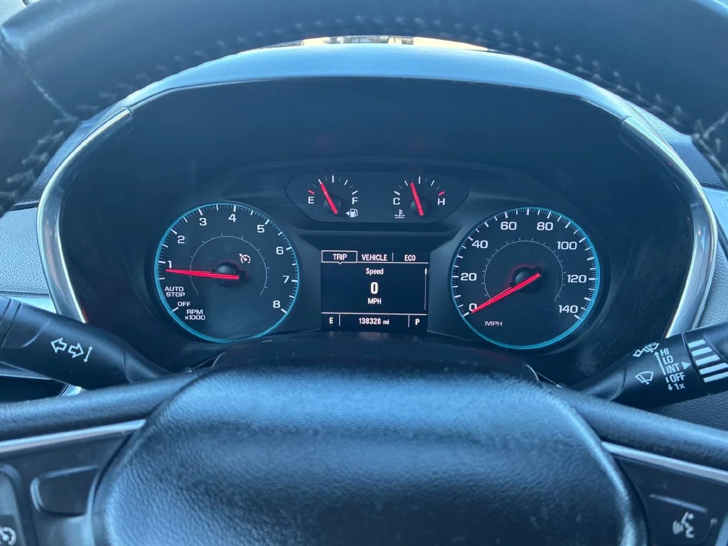 Used 2018 IVY METALLIC Chevrolet LT image 16
