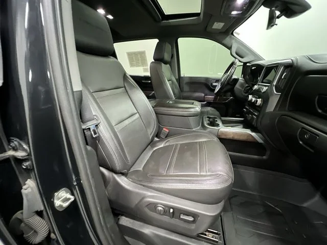 Used 2020 Black GMC Denali image 30