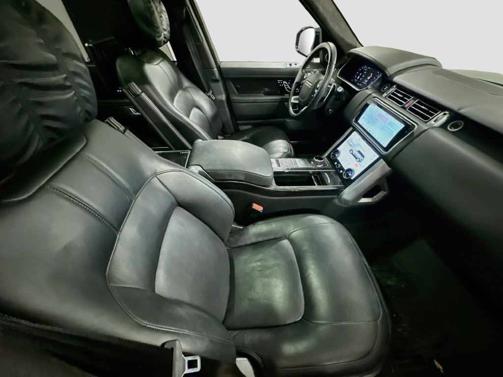 Used 2021 Black Land Rover Autobiography image 30