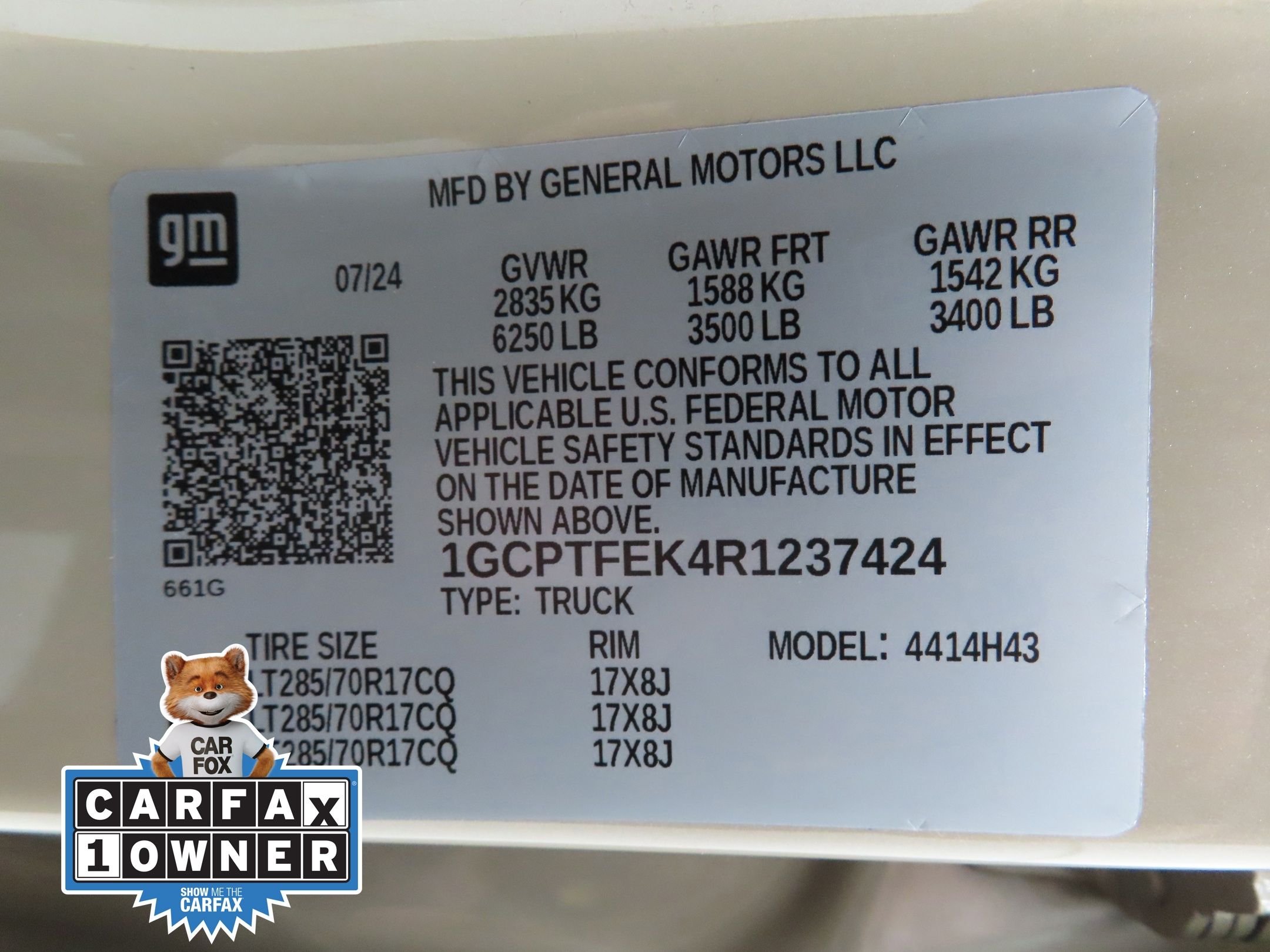 Used 2024  Chevrolet ZR2 image 30