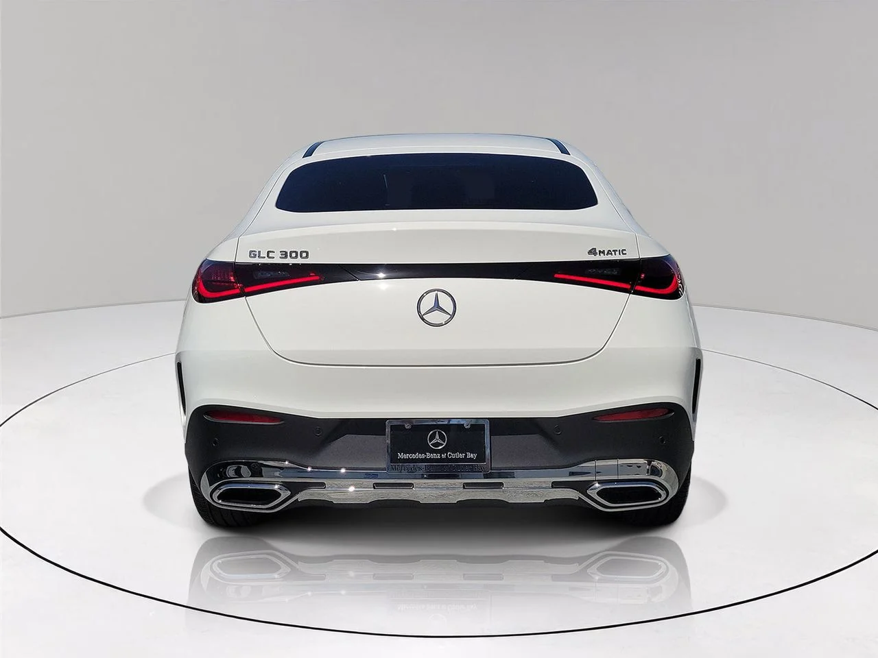 New 2027 Polar White Mercedes-Benz GLC 300 image 5